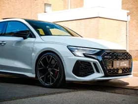 Audi RS3 Limousine 2.5 TFSI RS 3 quattro 2.5 TFSI RS 3 quattro thumbnail 7