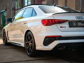 Audi RS3 Limousine 2.5 TFSI RS 3 quattro 2.5 TFSI RS 3 quattro thumbnail 9