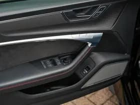 Audi A6 Avant RS 6 TFSI quattro Avant RS 6 TFSI quattro thumbnail 14