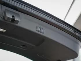 Audi A6 Avant RS 6 TFSI quattro Avant RS 6 TFSI quattro thumbnail 36