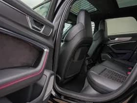 Audi A6 Avant RS 6 TFSI quattro Avant RS 6 TFSI quattro thumbnail 10