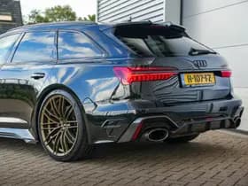 Audi RS6 Avant RS 6 TFSI quattro Avant RS 6 TFSI quattro thumbnail 40