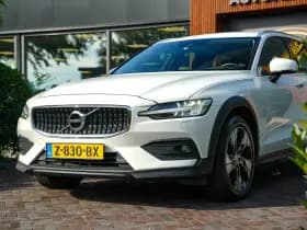 Volvo V60 Cross Country 2.0 B5 AWD Pro Cross Country 2.0 B5 AWD Pro thumbnail 13