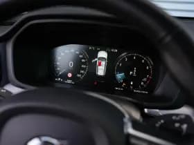 Volvo V60 Cross Country 2.0 B5 AWD Pro Cross Country 2.0 B5 AWD Pro thumbnail 21