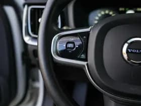 Volvo V60 Cross Country 2.0 B5 AWD Pro Cross Country 2.0 B5 AWD Pro thumbnail 22