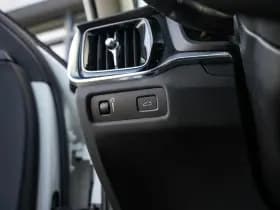 Volvo V60 Cross Country 2.0 B5 AWD Pro Cross Country 2.0 B5 AWD Pro thumbnail 23