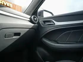 MG Mg Zs EV Luxury 45 kWh EV Luxury 45 kWh thumbnail 12