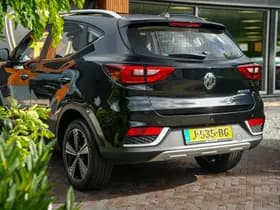 MG Mg Zs EV Luxury 45 kWh EV Luxury 45 kWh thumbnail 16