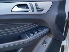 Mercedes-Benz M-Klasse 350 350 thumbnail 14