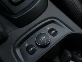 Ford FOCUS Wagon 2.0 EcoBoost ST-2 2.0 EcoBoost ST-2 thumbnail 26