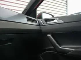 Volkswagen Polo 1.0 TSI Highline Business R 1.0 TSI Highline Business R thumbnail 24