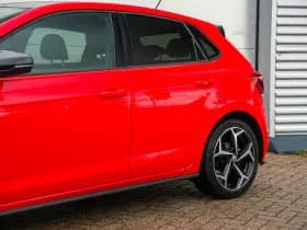 Volkswagen Polo 1.0 TSI Highline Business R 1.0 TSI Highline Business R thumbnail 32