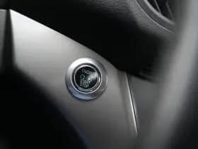 Ford Kuga Ford Kuga Ford Kuga thumbnail 32