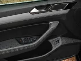 Volkswagen Passat 1.5 TSI Elegance Business R 1.5 TSI Elegance Business R thumbnail 14