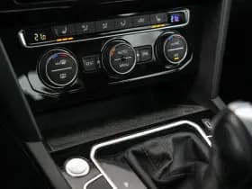 Volkswagen Passat 1.5 TSI Elegance Business R 1.5 TSI Elegance Business R thumbnail 16