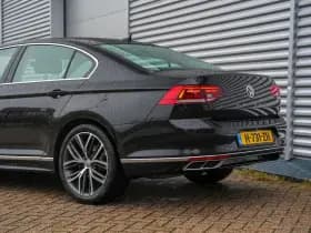 Volkswagen Passat 1.5 TSI Elegance Business R 1.5 TSI Elegance Business R thumbnail 31