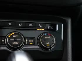 Volkswagen Tiguan 1.4 TSI 4Motion Highline Business R 1.4 TSI 4Motion Highline Business R thumbnail 17