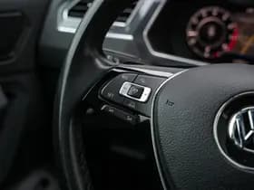 Volkswagen Tiguan 1.4 TSI 4Motion Highline Business R 1.4 TSI 4Motion Highline Business R thumbnail 21