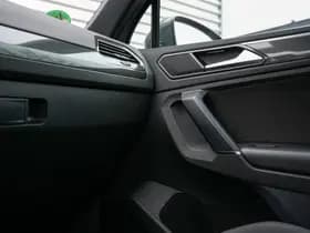 Volkswagen Tiguan 1.4 TSI 4Motion Highline Business R 1.4 TSI 4Motion Highline Business R thumbnail 23