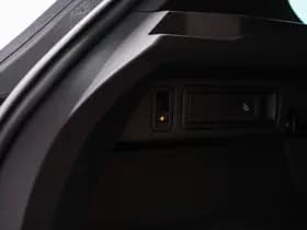 Volkswagen Tiguan 1.4 TSI 4Motion Highline Business R 1.4 TSI 4Motion Highline Business R thumbnail 27