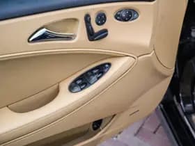 Mercedes-Benz CLS-Klasse AMG 63 AMG 63 thumbnail 14