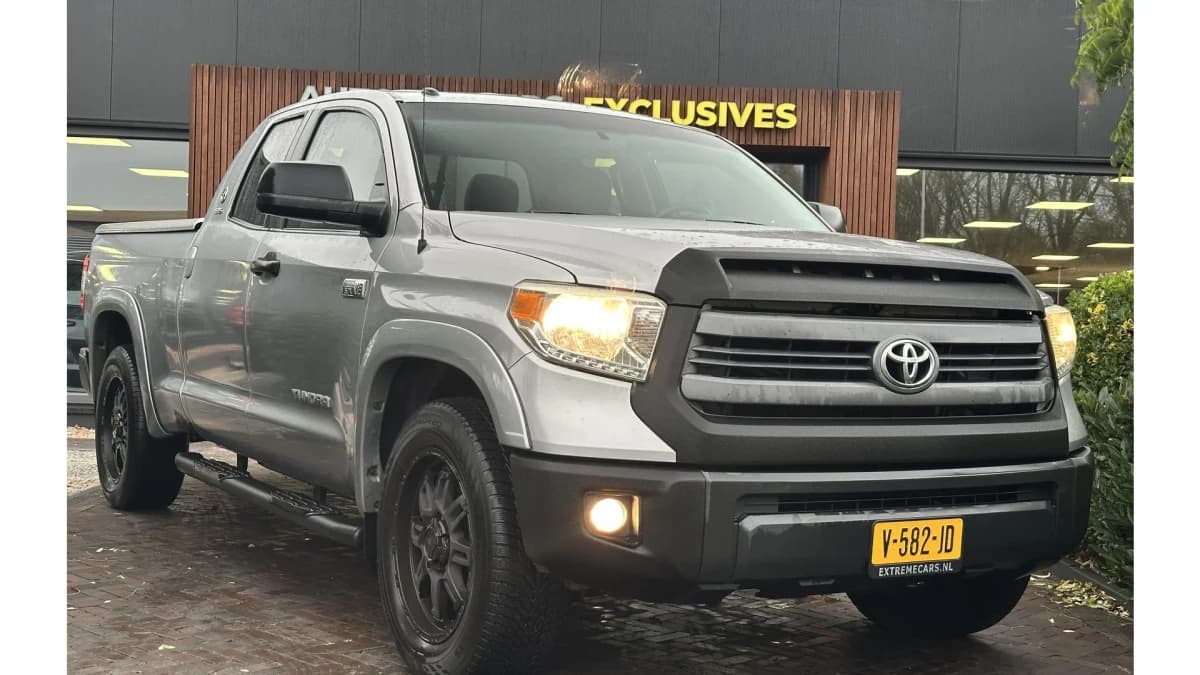 Toyota Tundra 5.7 V8 Double Cab 5.7 V8 Double Cab — foto 1