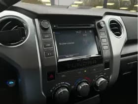 Toyota Tundra 5.7 V8 Double Cab 5.7 V8 Double Cab thumbnail 15