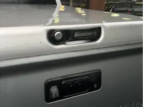 Toyota Tundra 5.7 V8 Double Cab 5.7 V8 Double Cab thumbnail 6