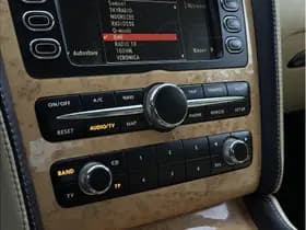 Bentley Continental GTC thumbnail 18