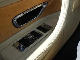 Bentley Continental GTC thumbnail 65