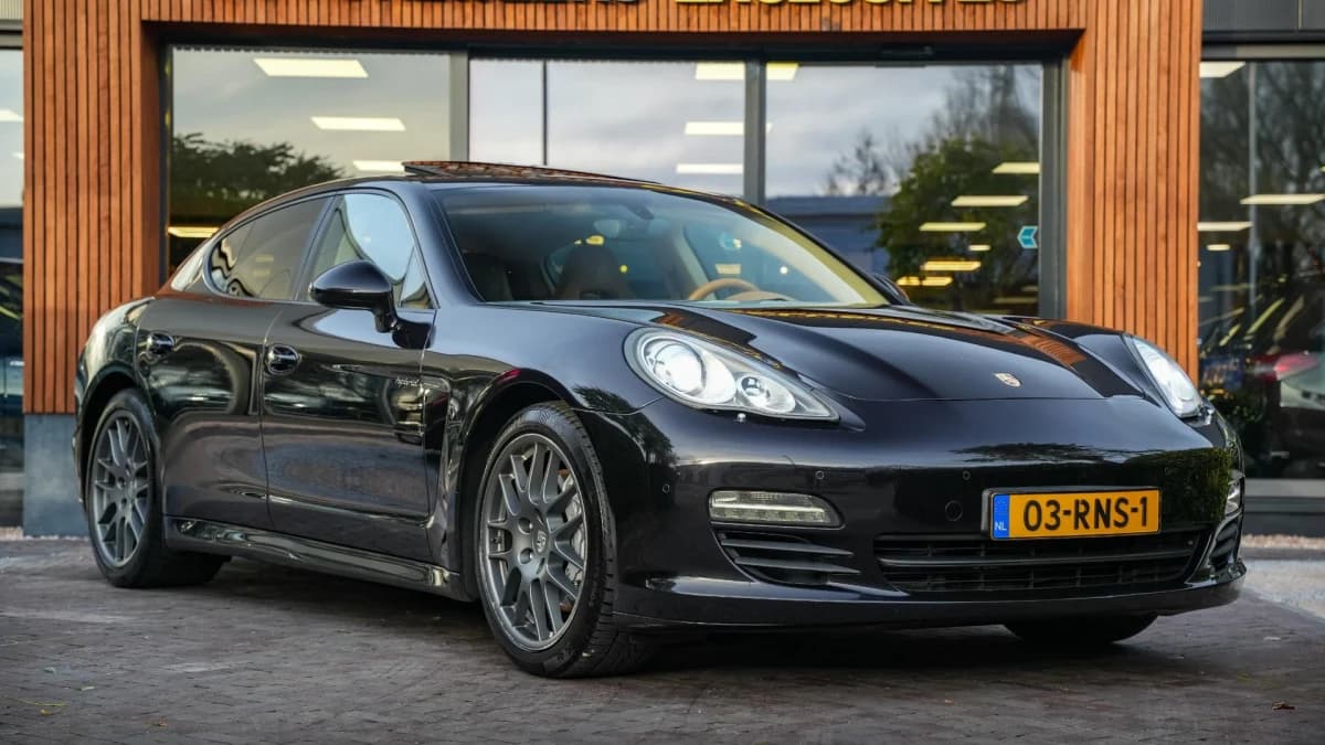 Porsche Panamera 3.0 S Hybrid 3.0 S Hybrid — foto 1