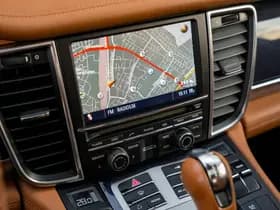 Porsche Panamera 3.0 S Hybrid 3.0 S Hybrid thumbnail 17