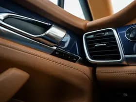 Porsche Panamera 3.0 S Hybrid 3.0 S Hybrid thumbnail 24