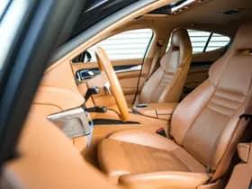 Porsche Panamera 3.0 S Hybrid 3.0 S Hybrid thumbnail 8