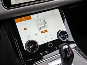 Land Rover Range Rover Evoque 2.0 P300 AWD R-Dynamic 2.0 P300 AWD R-Dynamic thumbnail 16