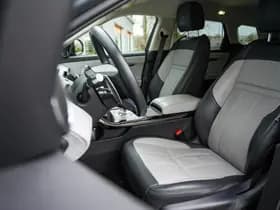 Land Rover Range Rover Evoque 2.0 P300 AWD R-Dynamic 2.0 P300 AWD R-Dynamic thumbnail 8