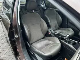 Peugeot 2008 1.6 VTi Féline 1.6 VTi Féline thumbnail 26