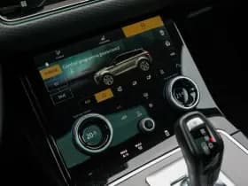 Land Rover Range Rover Evoque 1.5 P300e AWD R-Dynamic SE 1.5 P300e AWD R-Dynamic SE thumbnail 16