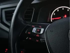 Volkswagen Polo 1.0 TSI Comfortline 1.0 TSI Comfortline thumbnail 15