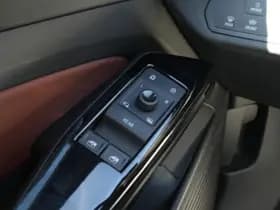 Volkswagen ID.4 thumbnail 22