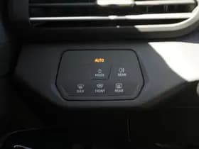 Volkswagen ID.4 thumbnail 23