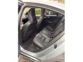 Volvo S60 1.6 T3 R-Design 1.6 T3 R-Design thumbnail 11