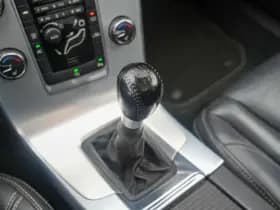 Volvo S60 1.6 T3 R-Design 1.6 T3 R-Design thumbnail 15