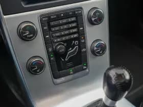 Volvo S60 1.6 T3 R-Design 1.6 T3 R-Design thumbnail 16