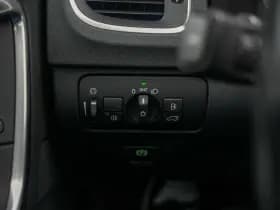 Volvo S60 1.6 T3 R-Design 1.6 T3 R-Design thumbnail 22