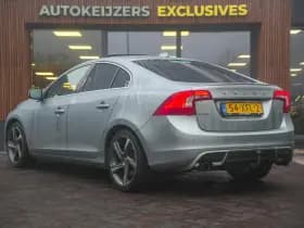 Volvo S60 1.6 T3 R-Design 1.6 T3 R-Design thumbnail 7