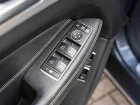 Mercedes-Benz GLE 500 e 4MATIC 500 e 4MATIC thumbnail 34