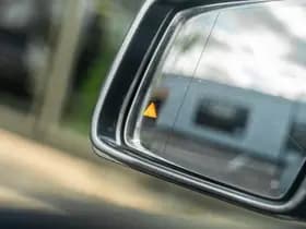 Mercedes-Benz GLE 500 e 4MATIC 500 e 4MATIC thumbnail 36