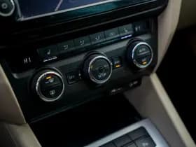 Škoda Octavia Combi 1.4 TSI Greentech Elegance Businessline Combi 1.4 TSI Greentech Elegance Businessline thumbnail 16