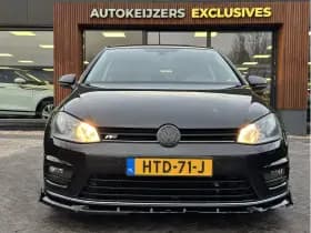 Volkswagen Golf 1.2 TSI Highline 1.2 TSI Highline thumbnail 2